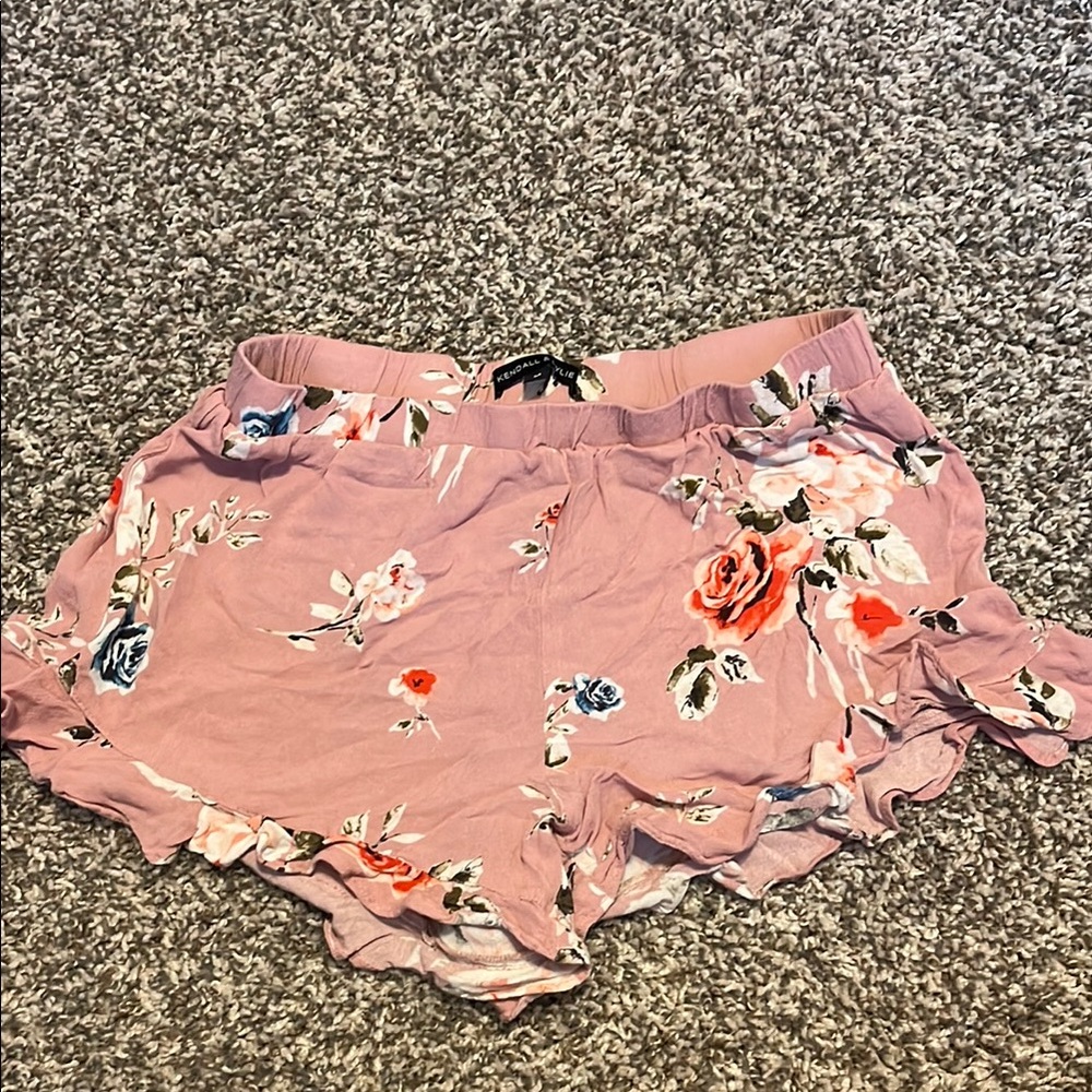 Kendall & Kylie Pink Floral Women Shorts
